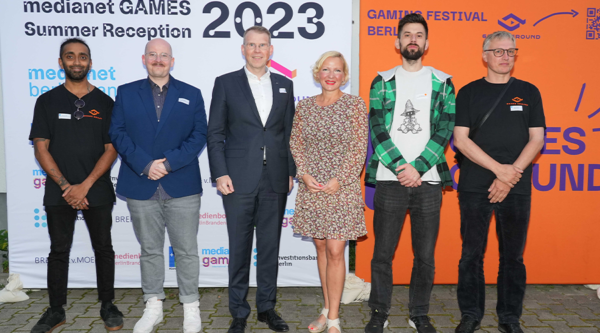 150 Gäste feierten die Berlin-Brandenburger Games-Branche bei der medianet GAMES Summer Reception in Anwesenheit von Florian Graf, Chef der Senatskanzlei